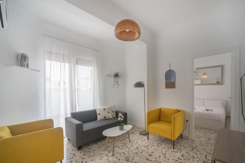Atico Ispal Con Terraza En Centro Sevilla Exteriör bild