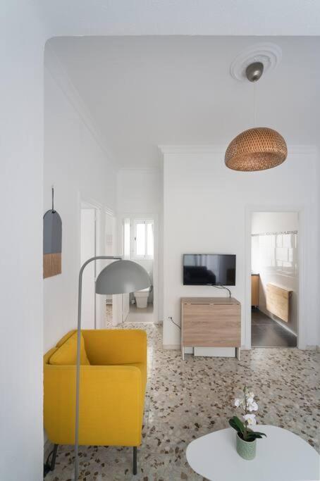 Atico Ispal Con Terraza En Centro Sevilla Exteriör bild