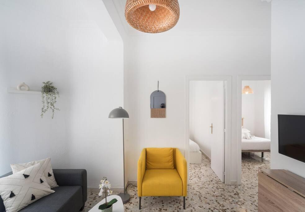 Atico Ispal Con Terraza En Centro Sevilla Exteriör bild